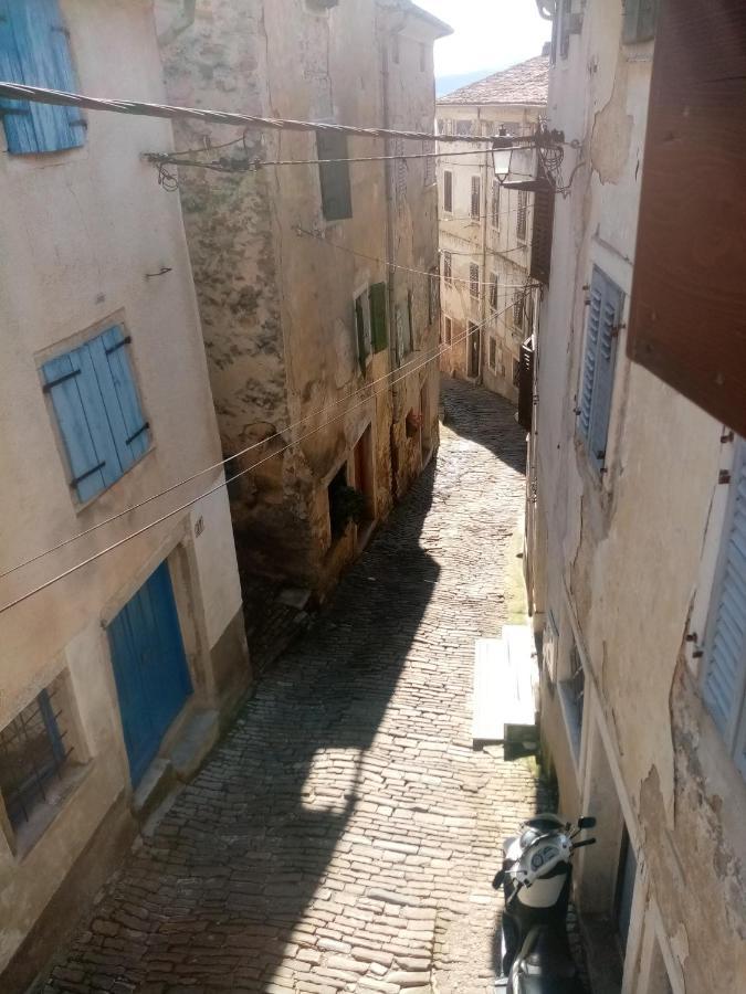 Rooms Serafin Motovun Bagian luar foto