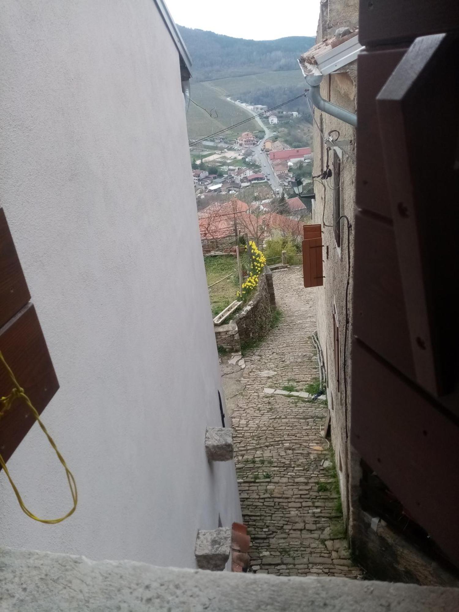 Rooms Serafin Motovun Bagian luar foto